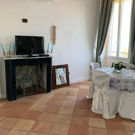 Casa vacanze Il Poggio Del Castello Camilla Diano Castello